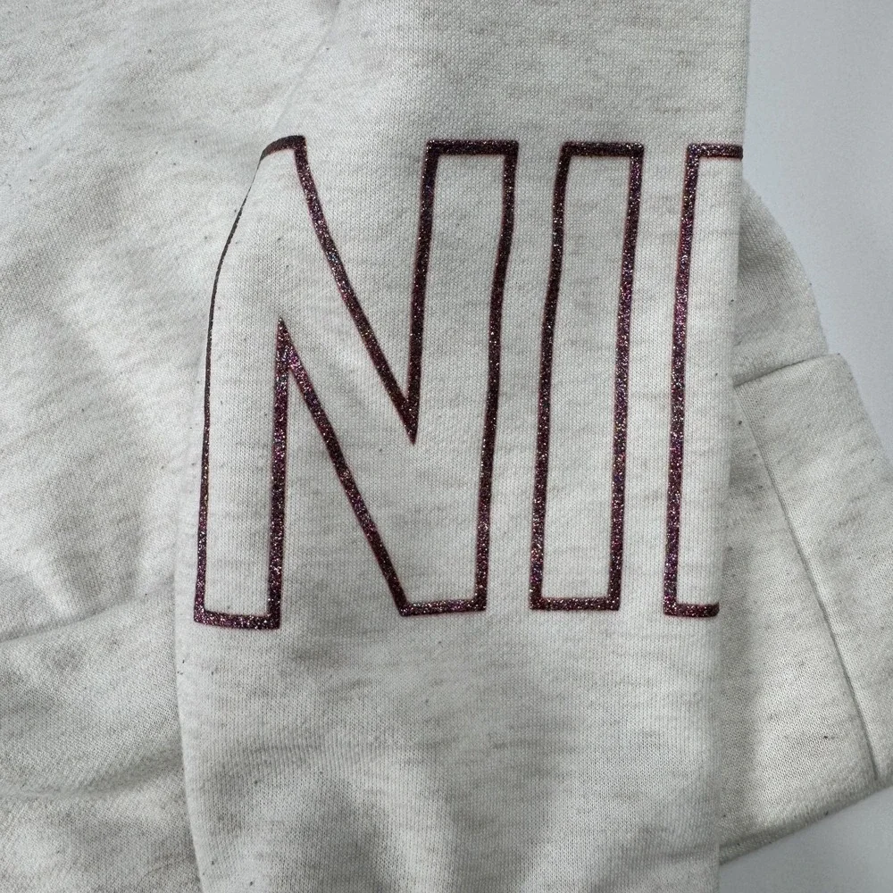 Nike Dri-FIT Pullover Womens Small Gray Glitter Swoosh Spell Out Logo Sleeve